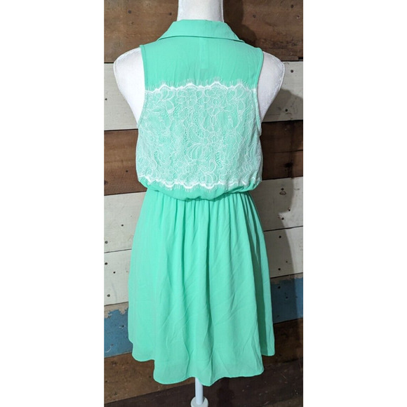 Pink Owl Apparel Mint Green and Cream Floral Lace Dress Size Medium Western D - Picture 4 of 5